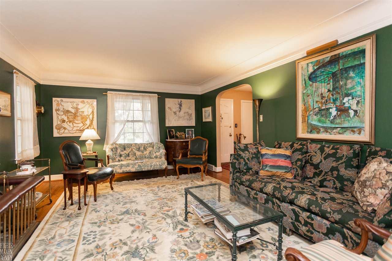 473 Moran Road Grosse Pointe Farms, MI 48236 - Photo 2 of 17