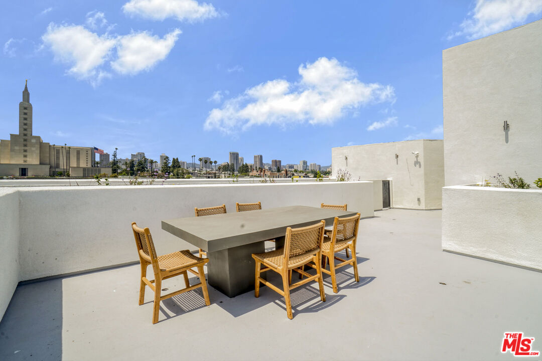 1822 Overland Avenue, Unit 202 Los Angeles, CA 90025 - Photo 10 of 10