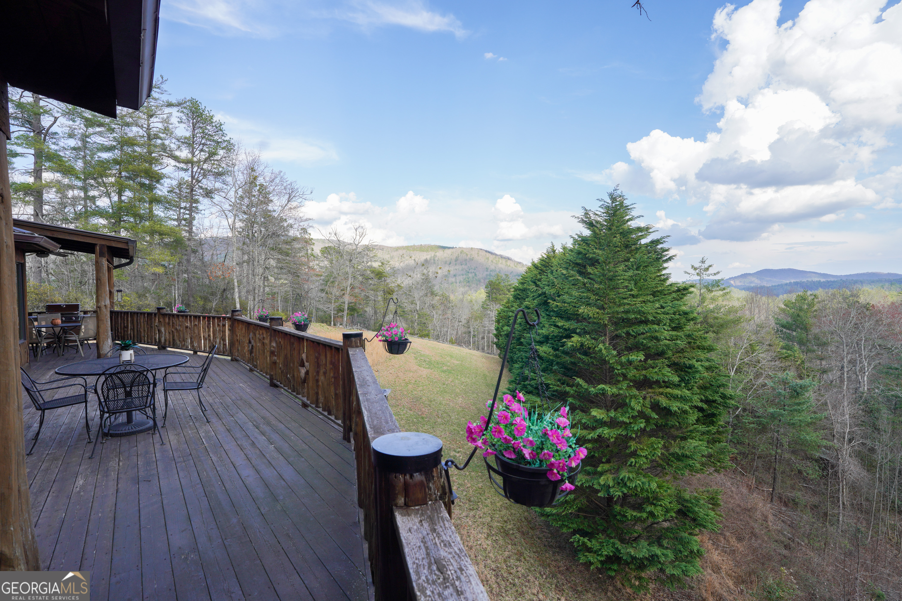 5232 Crow Creek Road Lakemont, GA 30552 - Photo 11 of 90