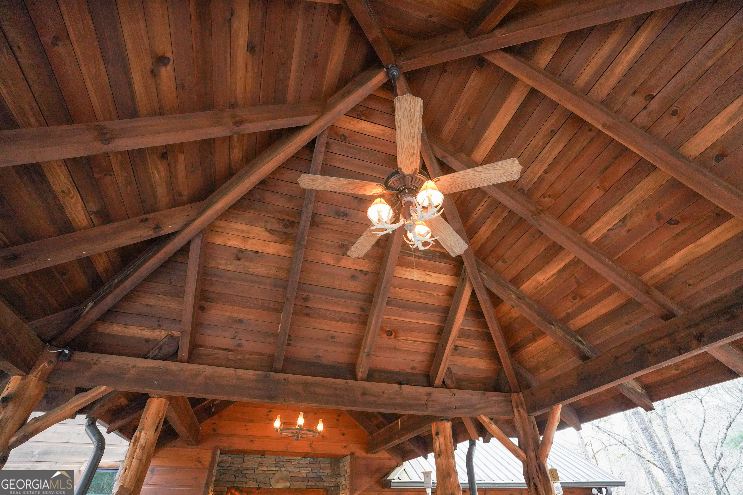 5232 Crow Creek Road Lakemont, GA 30552 - Photo 15 of 90 a view of entryway