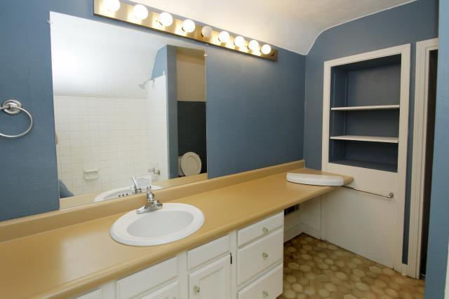 2252 Tipperary Road Kalamazoo, MI 49008 - Photo 13 of 18 Additional Photo