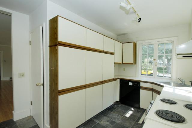 2252 Tipperary Road Kalamazoo, MI 49008 - Photo 7 of 18 Additional Photo