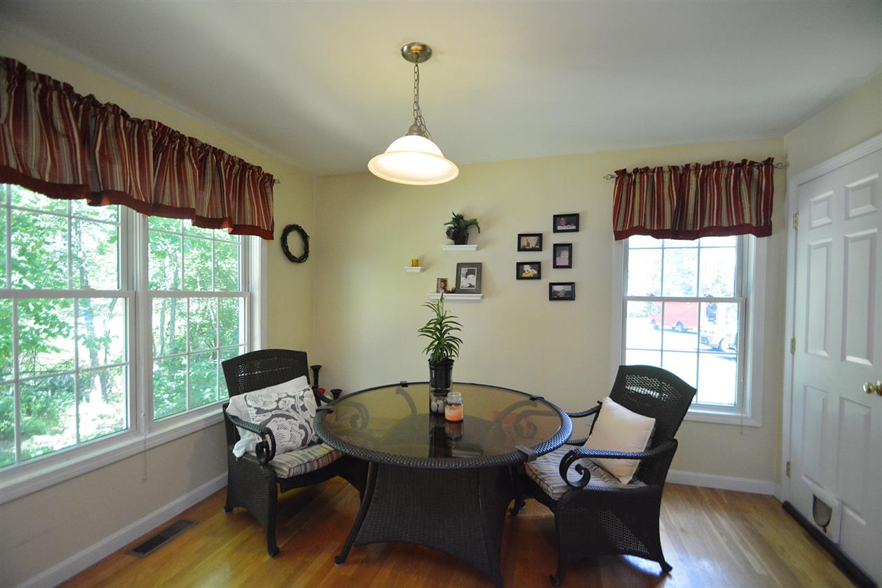 6 Mulberry Lane Amherst, NH 03031 - Photo 13 of 35