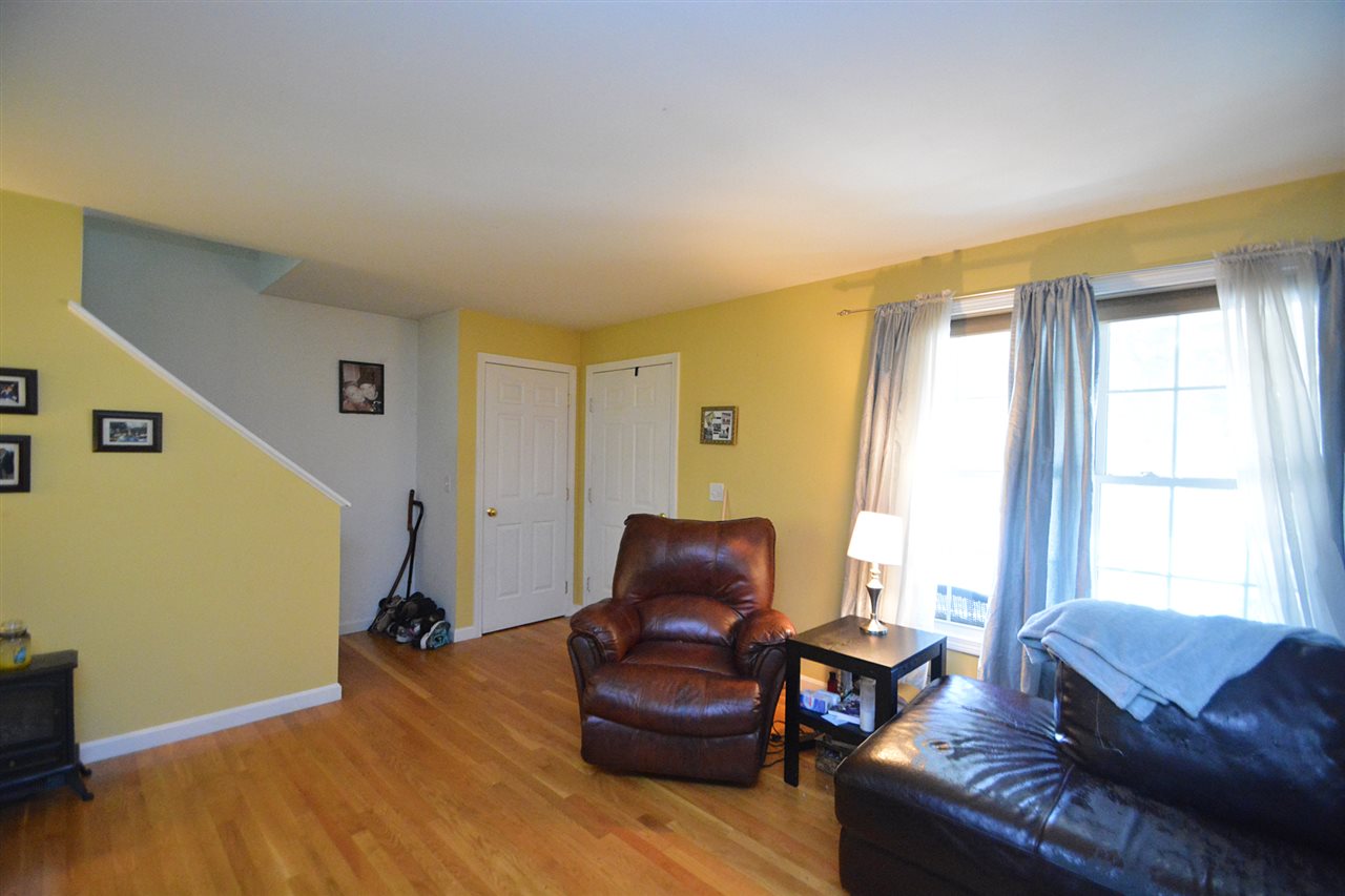 6 Mulberry Lane Amherst, NH 03031 - Photo 24 of 35