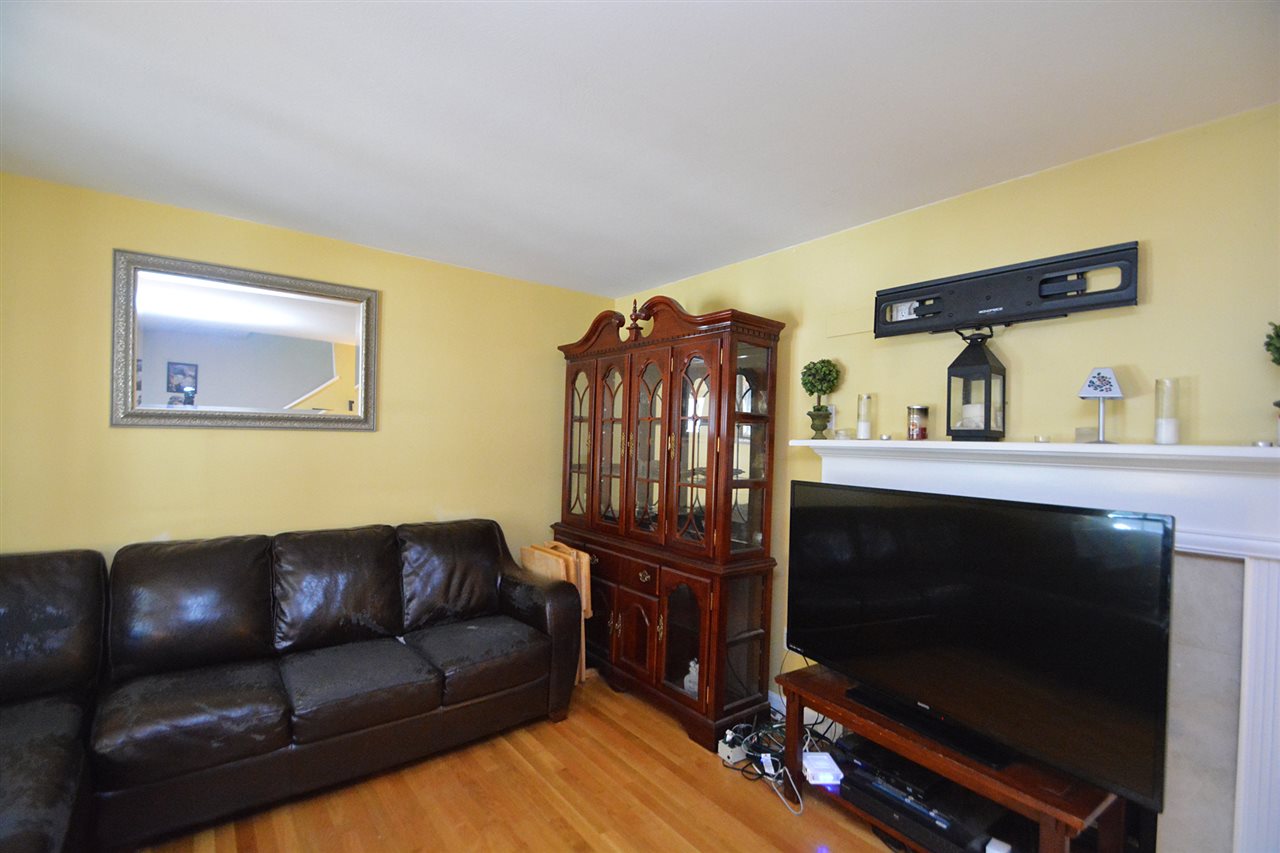 6 Mulberry Lane Amherst, NH 03031 - Photo 26 of 35