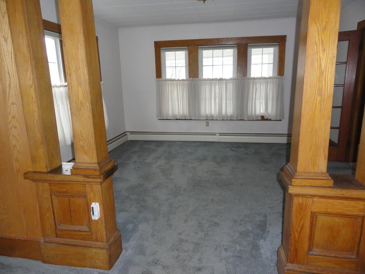 82 Holmes Road Pittsfield, MA 01201 - Photo 4 of 9 DSC02621