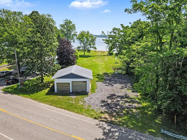 $175,000 | 2402 Dumont Lake Road, Allegan, MI 49010