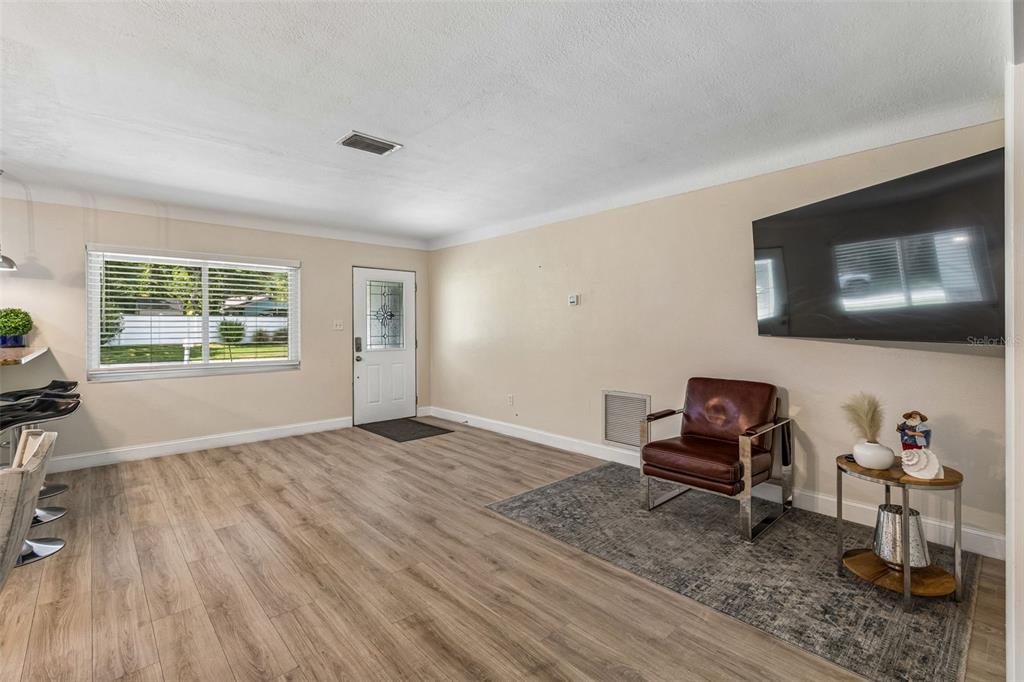 3282 Honeysuckle Road Largo, FL 33770 - Photo 17 of 92