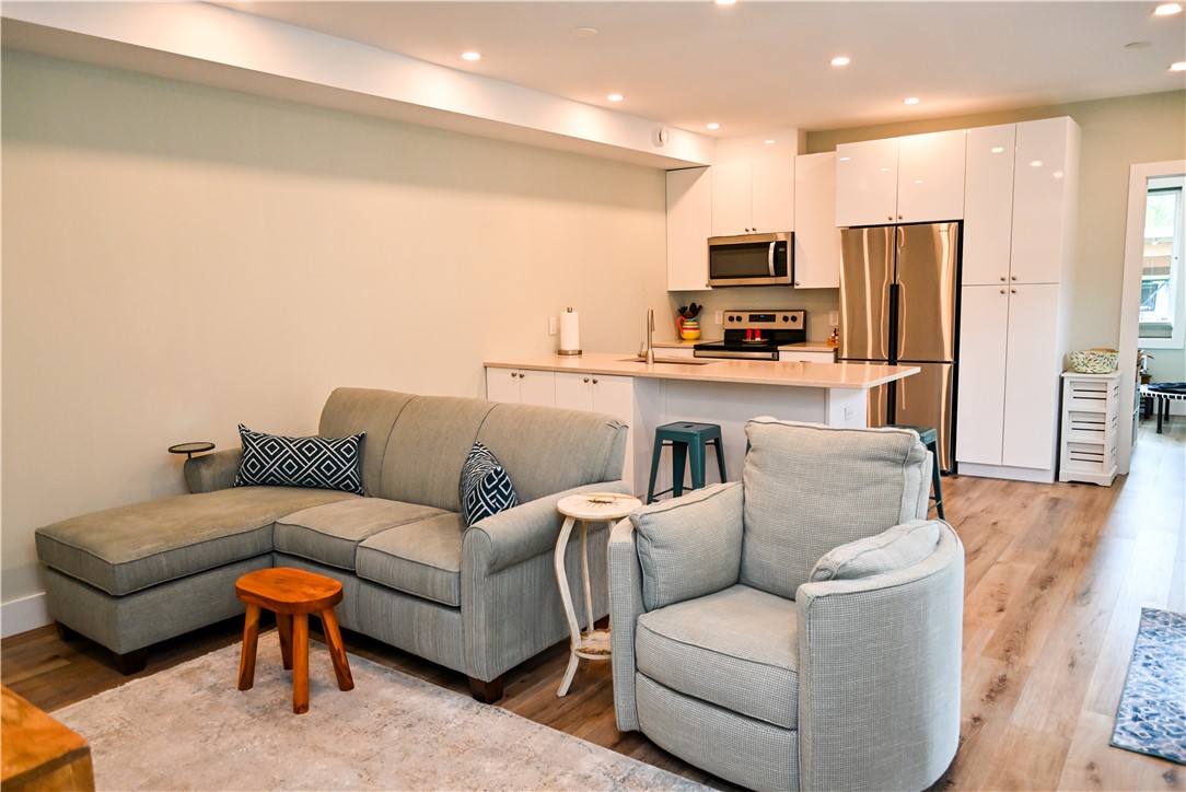 41 Solar Drive Geneva, NY 14456 - Photo 25 of 49 living room