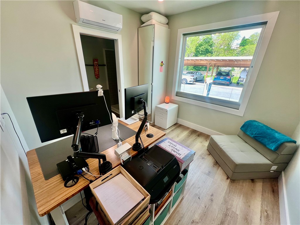 41 Solar Drive Geneva, NY 14456 - Photo 35 of 49 2ND BEDROOM