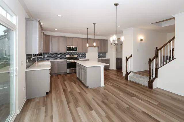 $599,990 | 26102 West Sherwood Circle, Plainfield, IL 60585