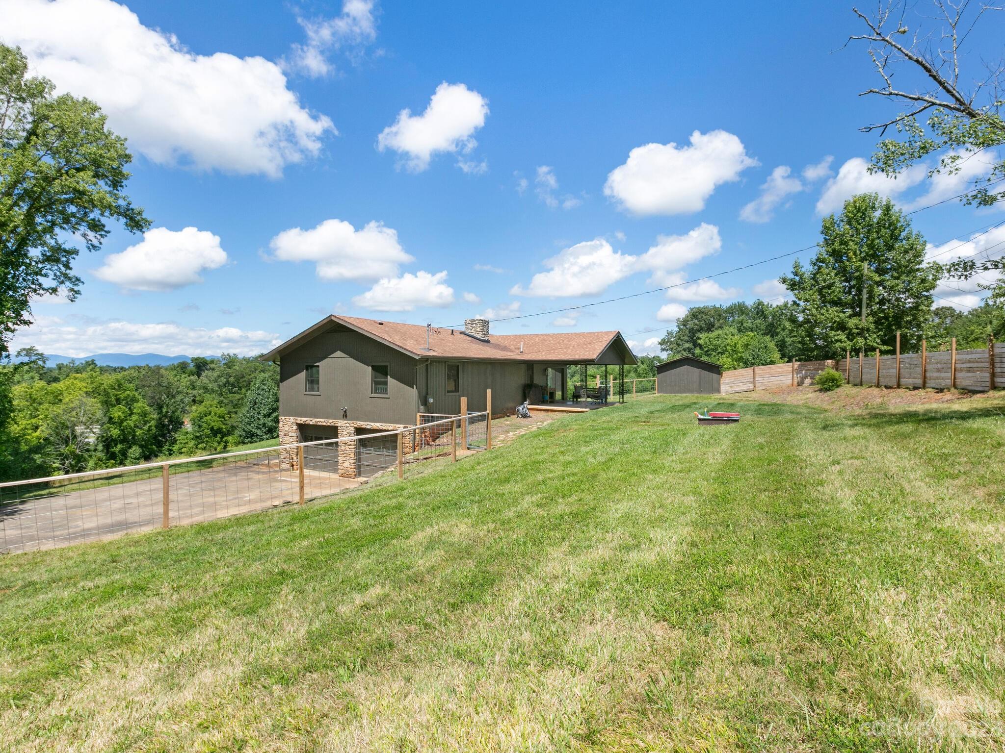 69 Salem Road Weaverville, NC 28787 - Photo 33 of 40 Gallery Image 33