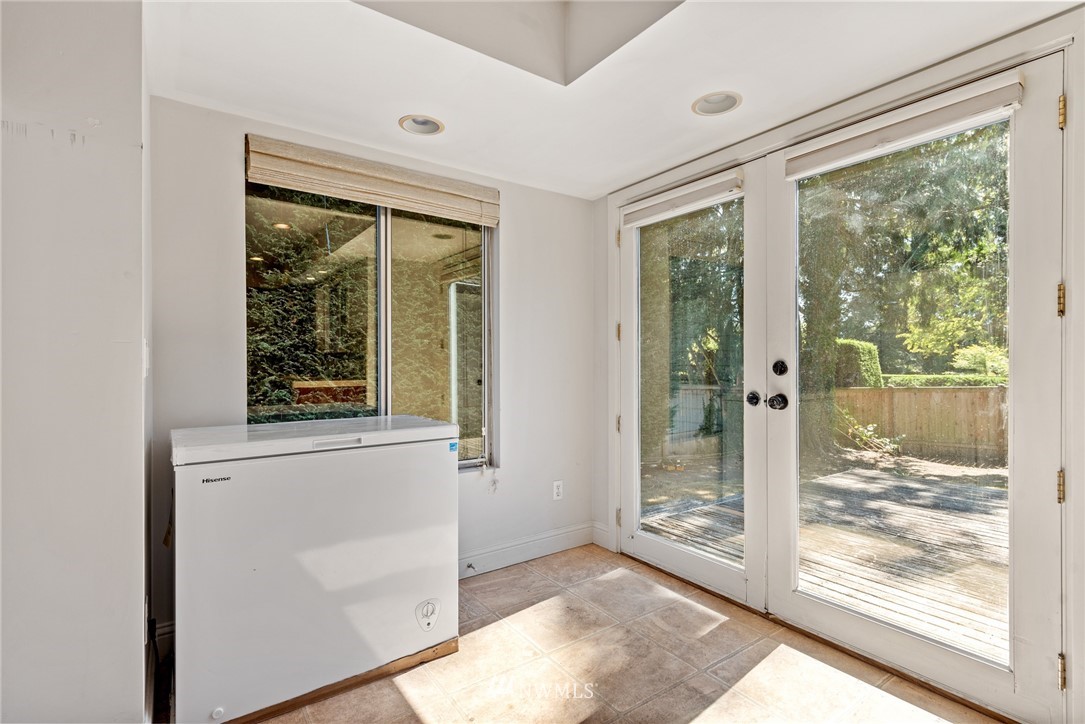 7611 Northeast 12th Street Medina, WA 98039 - Photo 12 of 23 a view of a room that has a large window