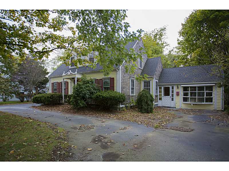 16 Linden Road Barrington, RI 02806 - Photo 2 of 25 Exterior Front.