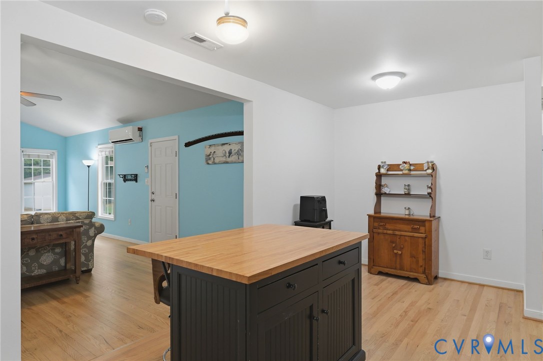 13521 Bailey Bridge Road Midlothian, VA 23112 - Photo 14 of 50 Gallery Image 14
