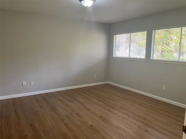 $1,975 | 65 Yewleaf Road, The Woodlands, TX 77381