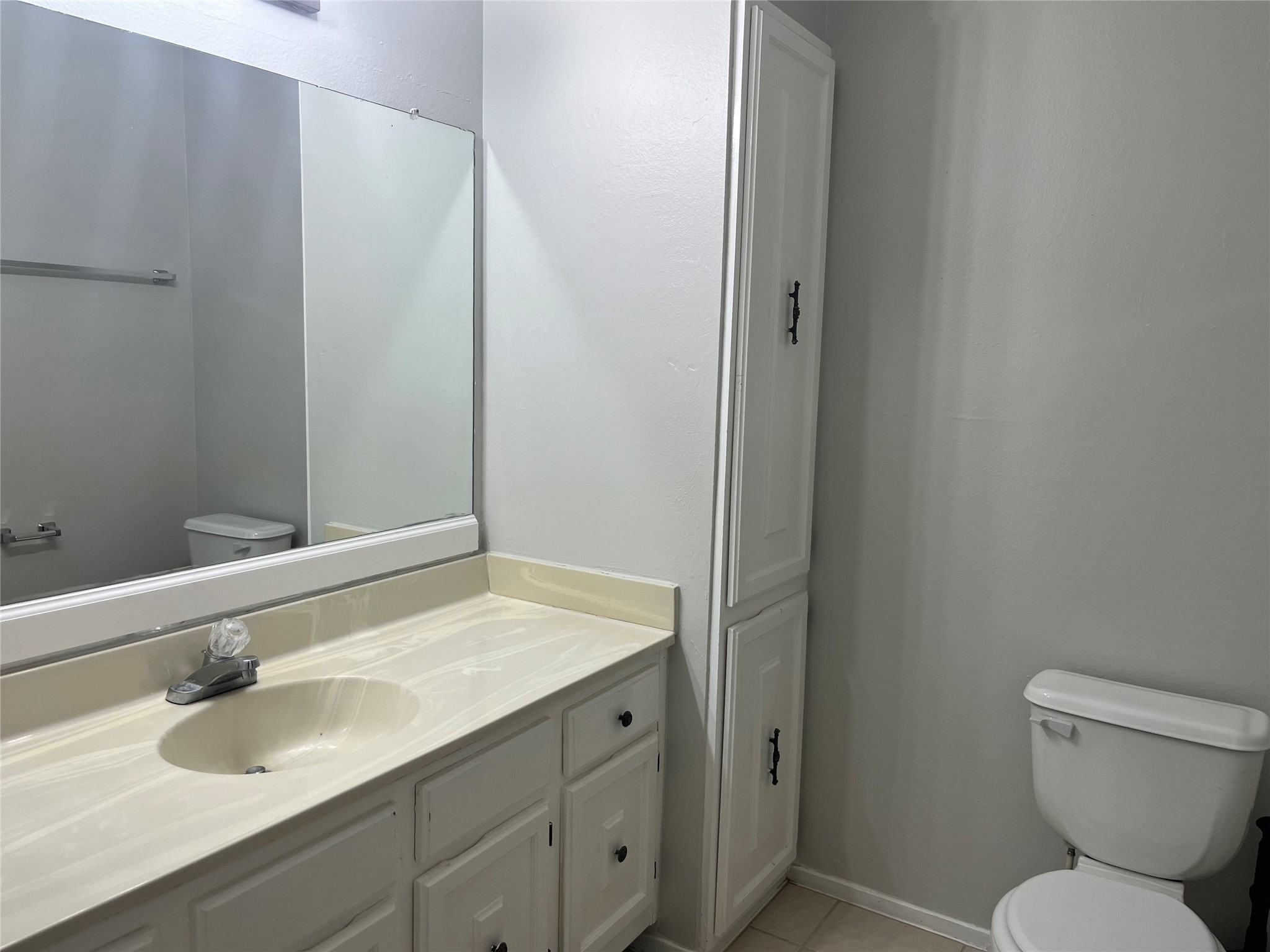 65 Yewleaf Road The Woodlands, TX 77381 - Photo 14 of 24