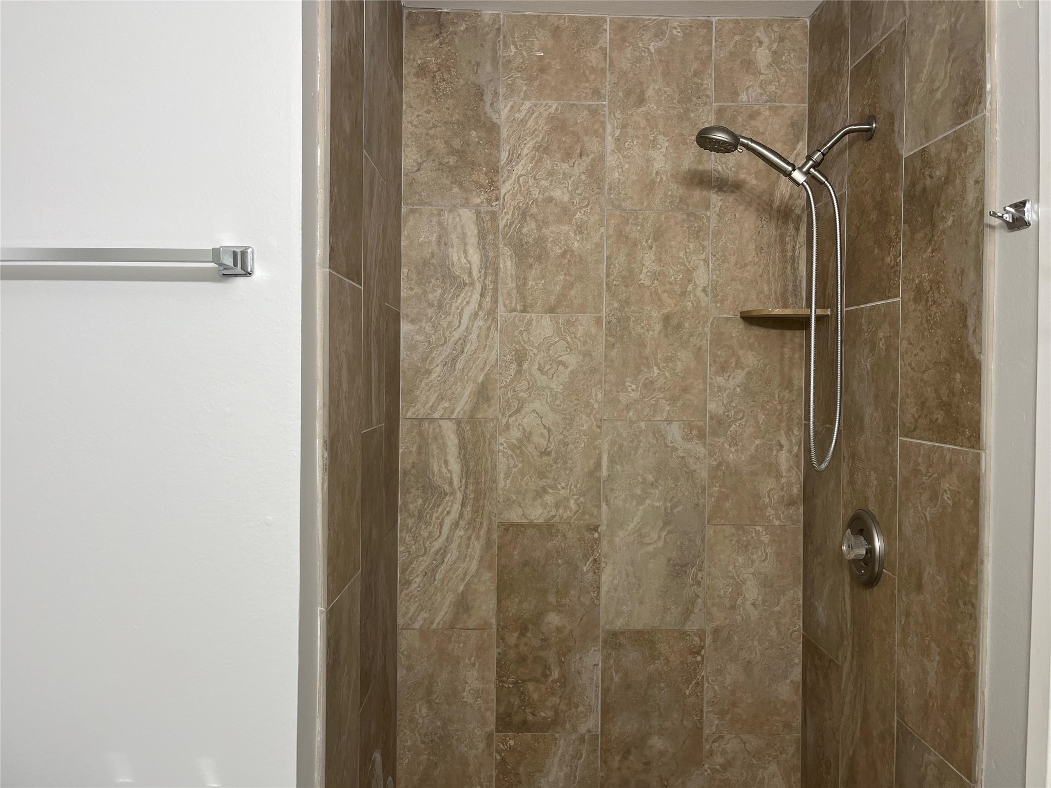 65 Yewleaf Road The Woodlands, TX 77381 - Photo 15 of 24