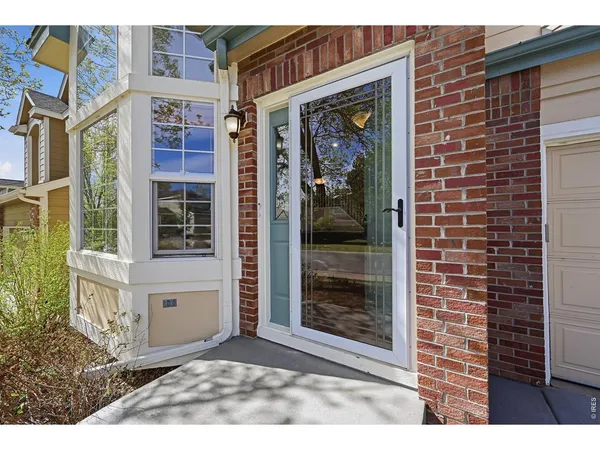 $914,000 | 2071 Dailey Lane, Superior, CO 80027