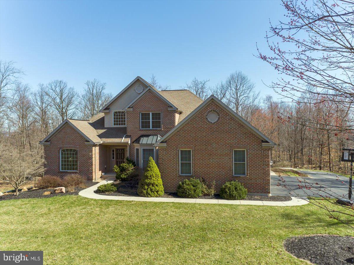 174 Overlook Road Morgantown, PA 19543 - Photo 4 of 77 Gallery Image 4