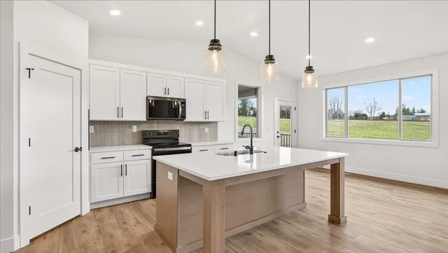 $799,000 | 16767 North Wellington Road, Colbert, WA 99005