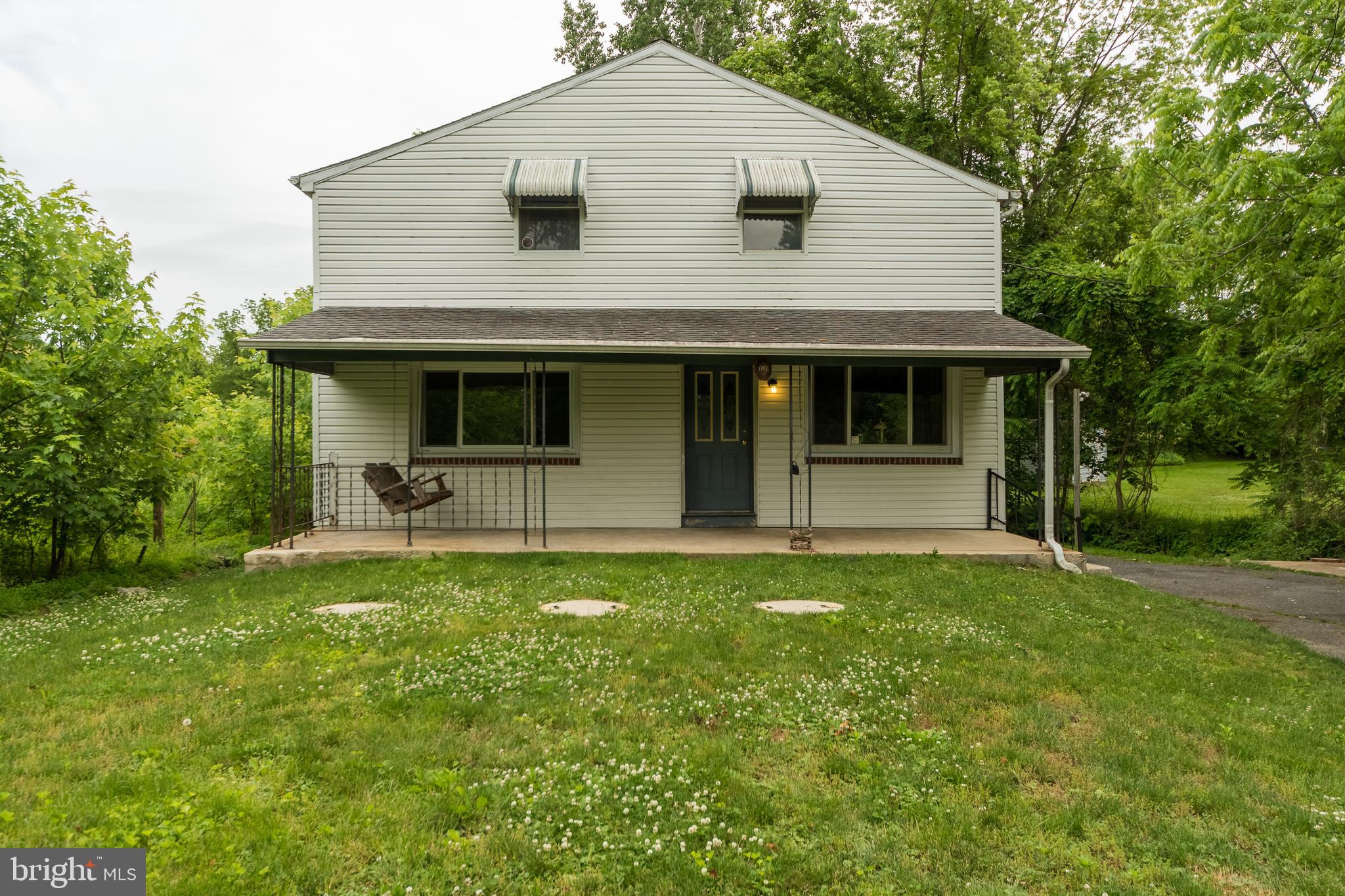 1575 Stony Battery Road Lancaster, PA 17601 - Photo 3 of 44 Gallery Image 3