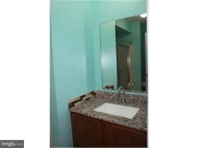 $2,700 | 103 Lennox Court, Lansdale, PA 19446