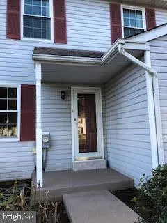 $2,700 | 103 Lennox Court, Lansdale, PA 19446