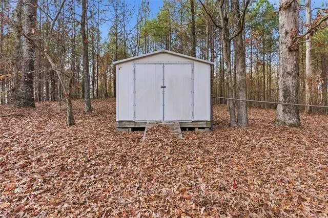 $460,000 | 875 Knox Bridge Highway, White, GA 30184