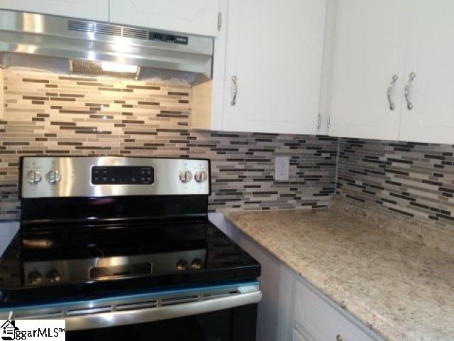 401 Taylor Road Greer, SC 29651 - Photo 10 of 20