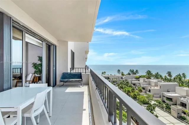 $6,850 | 201 Crandon Boulevard, Unit 827, Key Biscayne, FL 33149