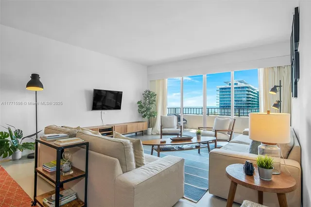 $6,850 | 201 Crandon Boulevard, Unit 827, Key Biscayne, FL 33149