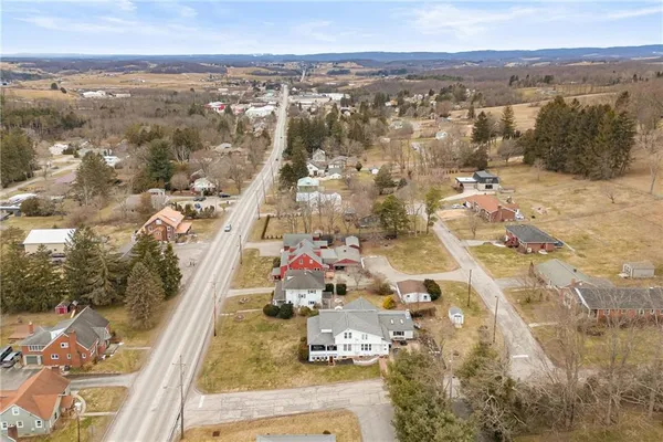 $185,000 | 810 West Main Street, Somerset, PA 15501