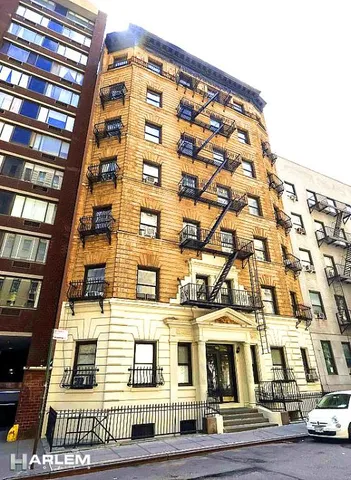 $355,000 | 342 West 56th Street, Unit 1E | Hell's Kitchen