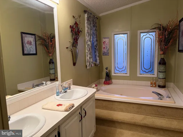 $174,900 | 30 Greenbriar Court, Lansdale, PA 19446