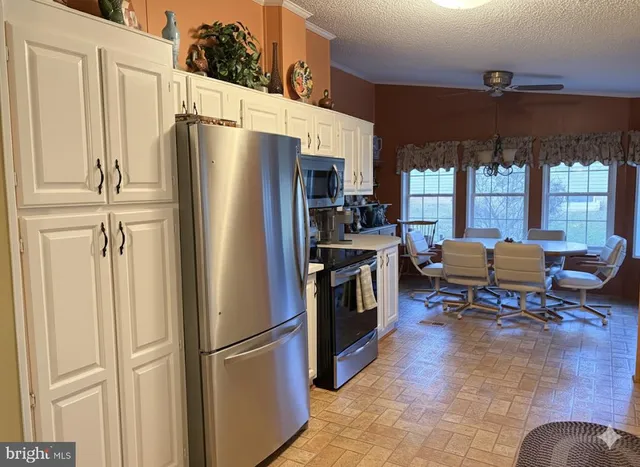 $174,900 | 30 Greenbriar Court, Lansdale, PA 19446