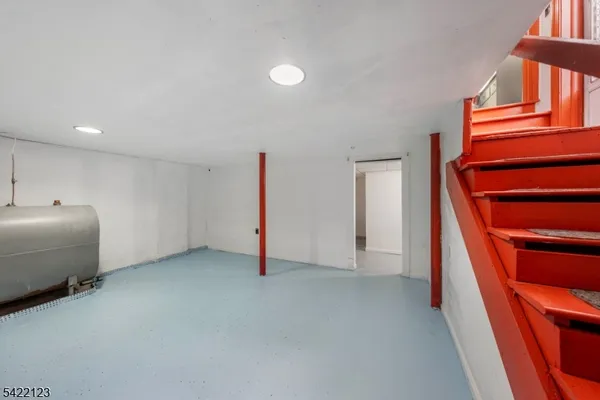 a view of a storage & utility room
