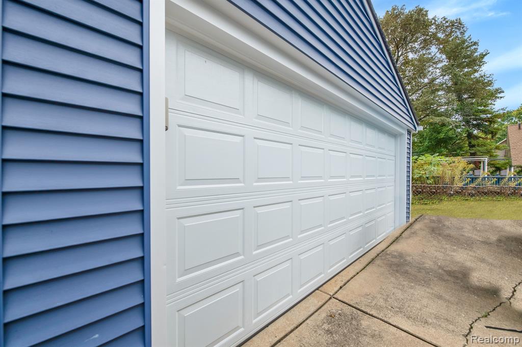 3285 Melvin Avenue Rochester Hills, MI 48307 - Photo 22 of 25