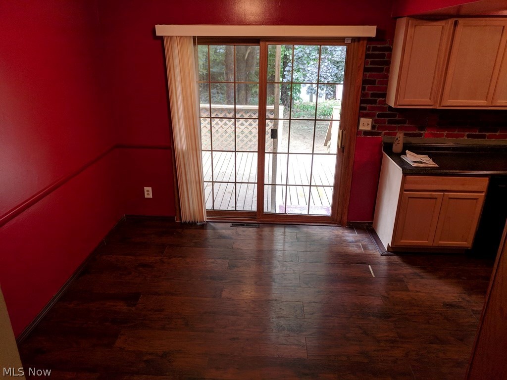 2935 Prior Road Akron, OH 44319 - Photo 11 of 29