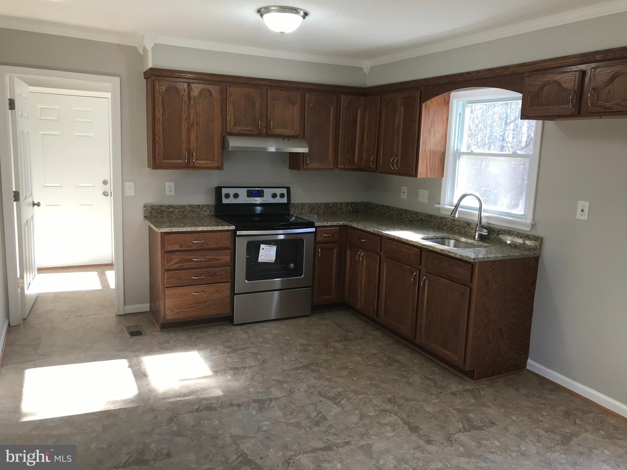 17016 Waterloo Road Amissville, VA 20106 - Photo 12 of 21 Kitchen with new range