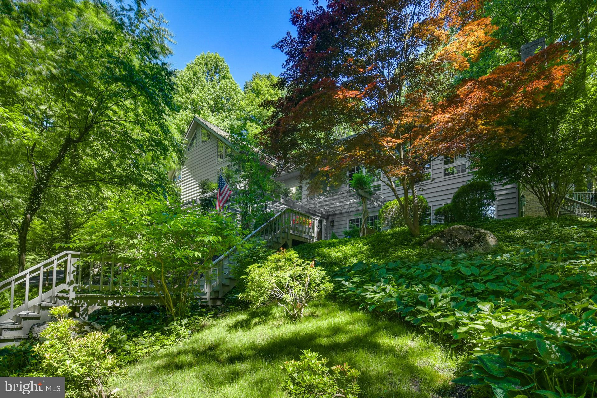 2275 Springtown Hill Road Hellertown, PA 18055 - Photo 2 of 36