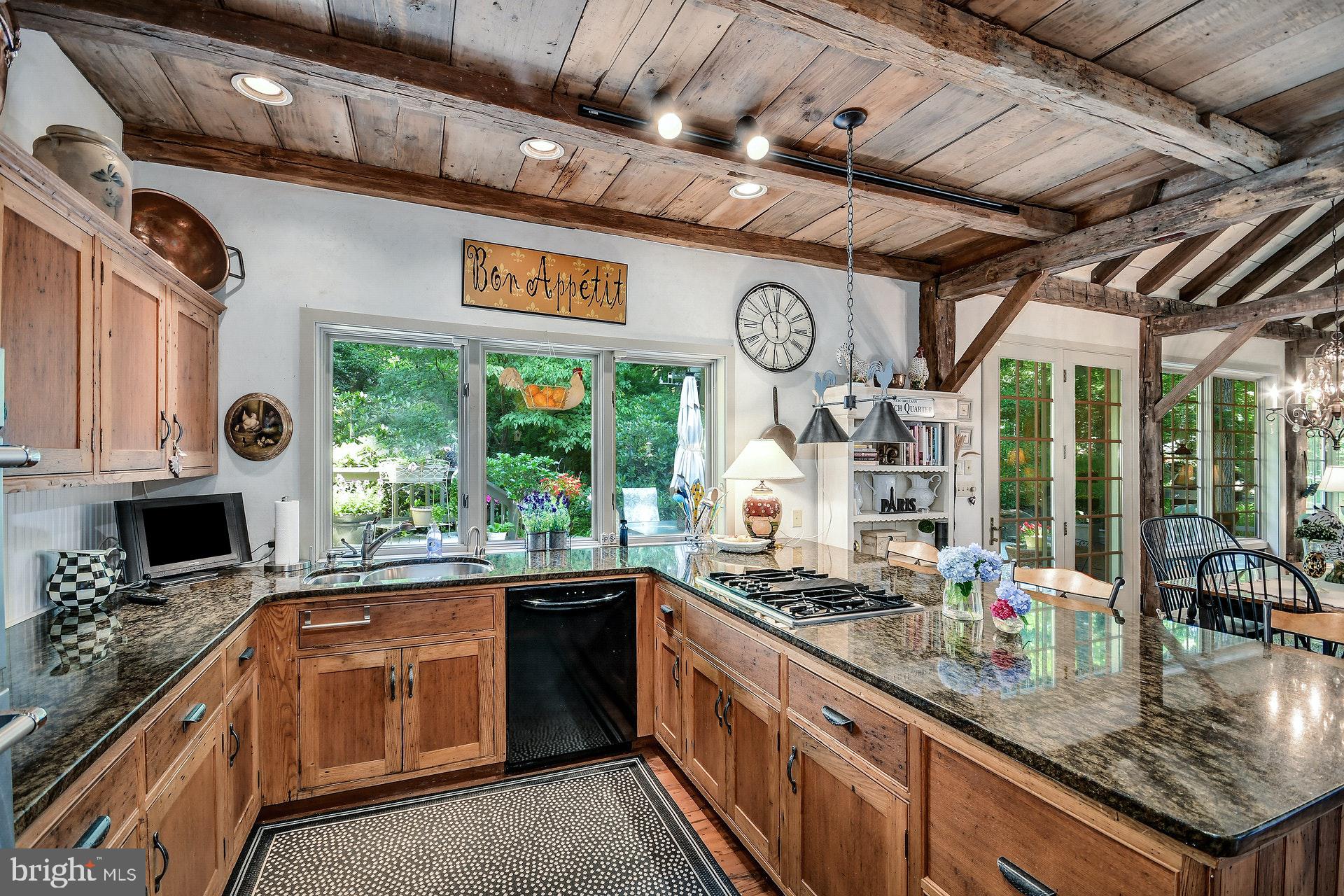 2275 Springtown Hill Road Hellertown, PA 18055 - Photo 12 of 36