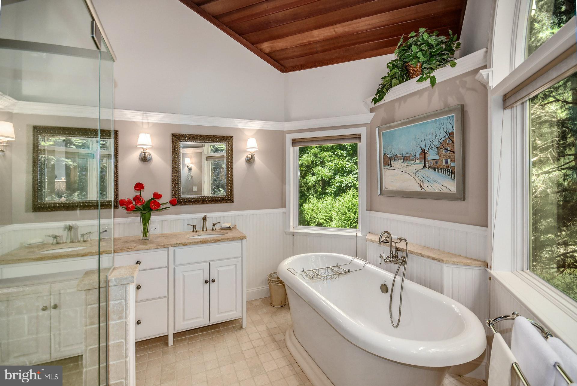 2275 Springtown Hill Road Hellertown, PA 18055 - Photo 17 of 36