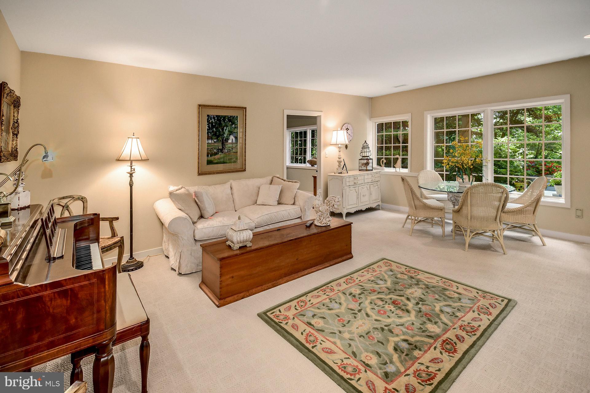 2275 Springtown Hill Road Hellertown, PA 18055 - Photo 24 of 36
