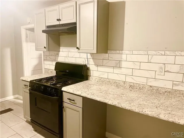 $900 | 316 North Colorado Avenue, Watertown, NY 13601