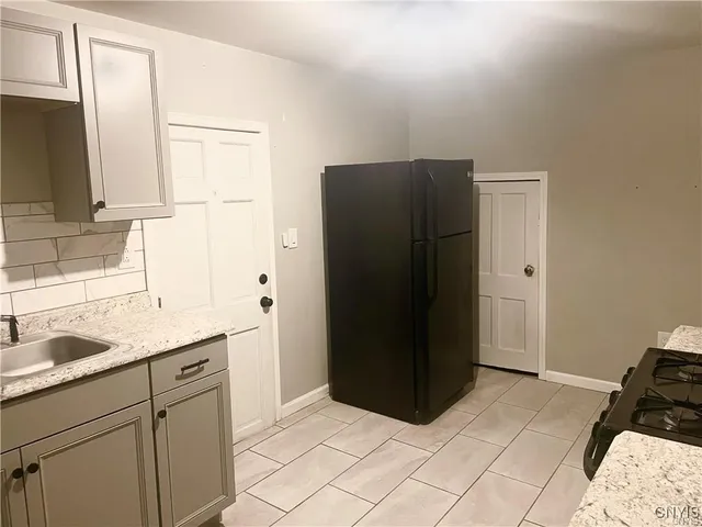 $900 | 316 North Colorado Avenue, Watertown, NY 13601