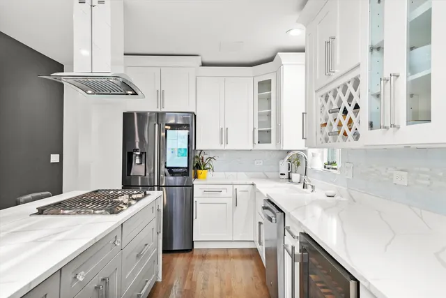 $599,999 | 3715 Euclid Avenue, Berwyn, IL 60402