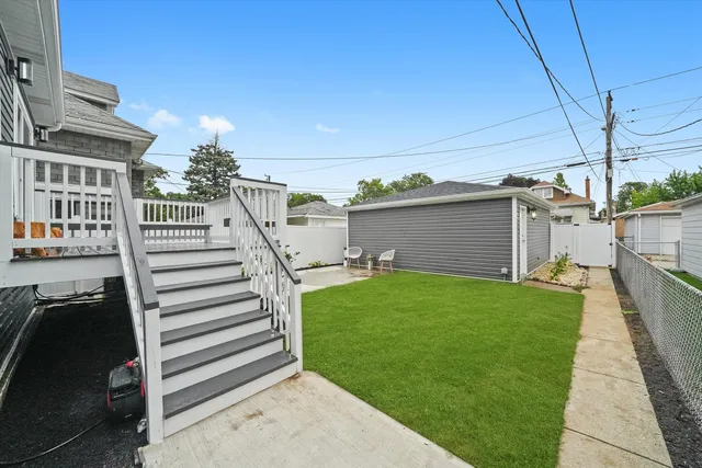 $599,999 | 3715 Euclid Avenue, Berwyn, IL 60402