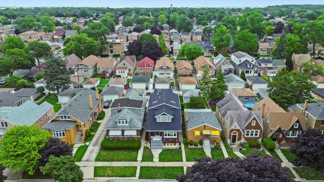 $599,999 | 3715 Euclid Avenue, Berwyn, IL 60402