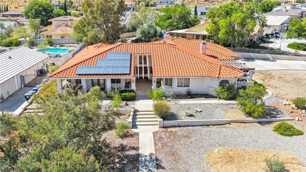 $499,000 | 18588 Kamana Road, Apple Valley, CA 92307